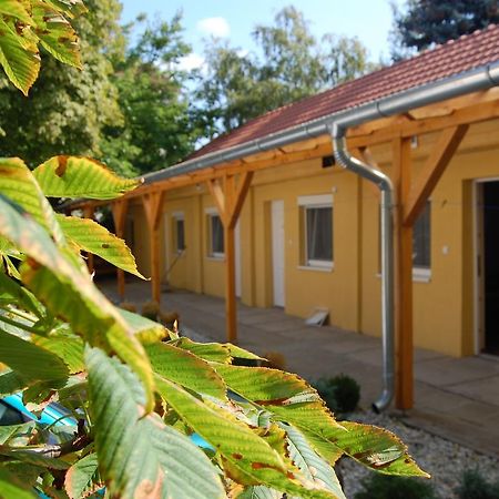 Belvarosi Rezidencia Pápa Εξωτερικό φωτογραφία