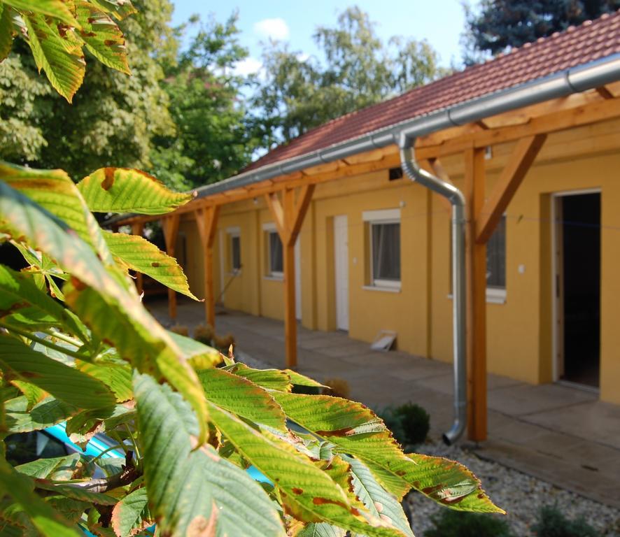 Belvarosi Rezidencia Pápa Εξωτερικό φωτογραφία